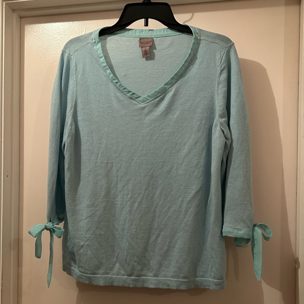 Chico’s Sea-foam Green Lightweight V Neck Sweater